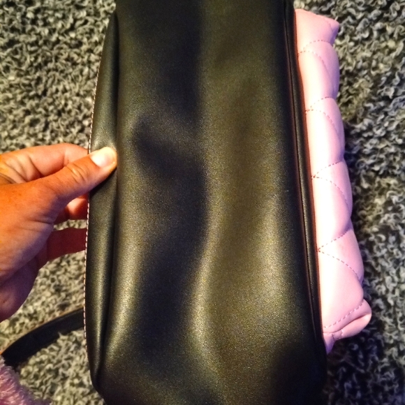 Gorgeous leather backpack - Picture 7 of 9